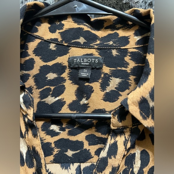 Talbot’s Cheetah Print Button Shirt 1X - Picture 4 of 6